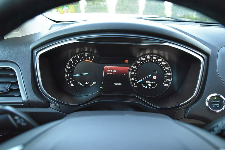 Ford Mondeo Titanium Alu Navi Gwarancja zdjęcie 14