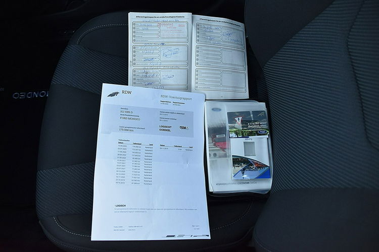 Ford Mondeo Titanium Alu Navi Gwarancja zdjęcie 8