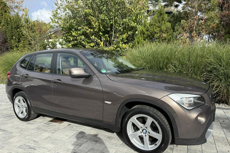 BMW X1 NOWY ROZRZĄD zadbane serwisowane bezwypadkowe zdjęcie 32