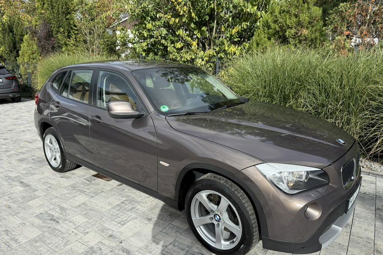 BMW X1 NOWY ROZRZĄD zadbane serwisowane bezwypadkowe zdjęcie 34