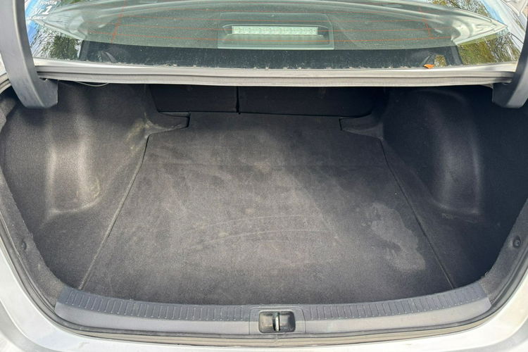 Toyota Corolla 1.8HSD LPG 122KM Bezwypadkowy Bardzo ładna Vat 23% zdjęcie 11