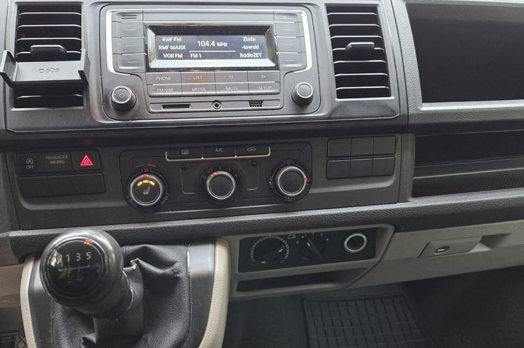 Volkswagen Transporter 2.0 Tdi 9 osób Long 2xnawiewy bezwypadkowy zdjęcie 16