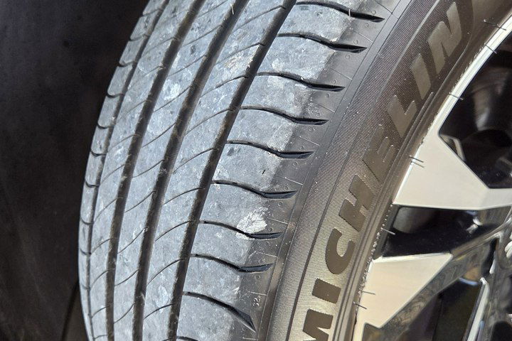 Peugeot 2008 1.2 ALLURE FV 23% Ast. Pasa Kamera 360 Navi Skóra PDC Super Stan zdjęcie 19