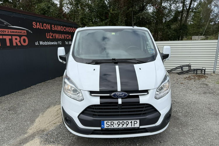 Ford Transit Custom 9-osobowy. zdjęcie 2