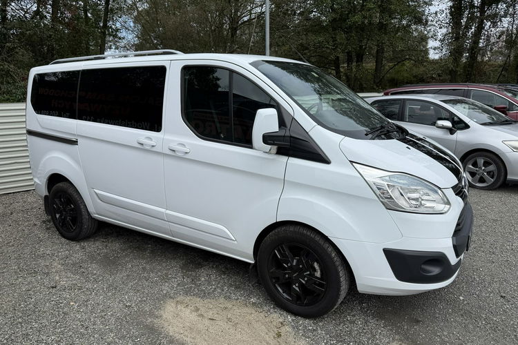 Ford Transit Custom 9-osobowy. zdjęcie 3