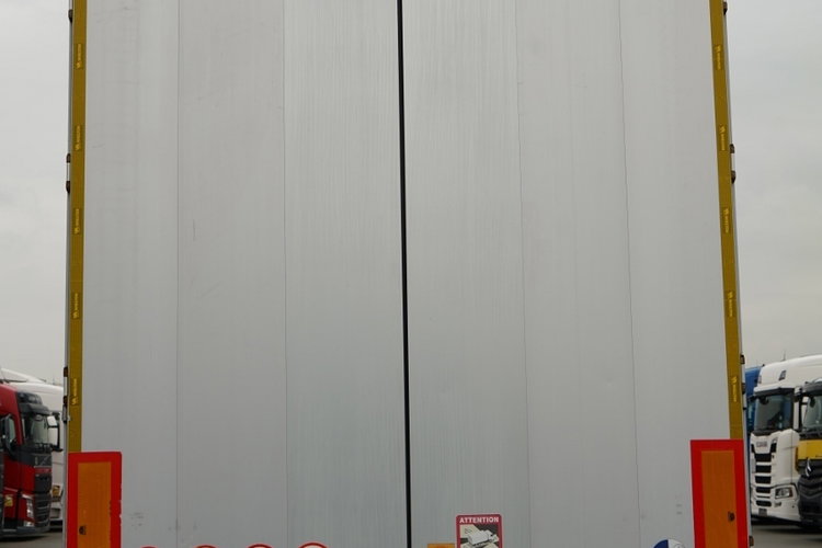 Wielton / FIRANKA / STANDARD / OŚ PODNOSZONA / PLANDEKA ZBROJONA zdjęcie 11