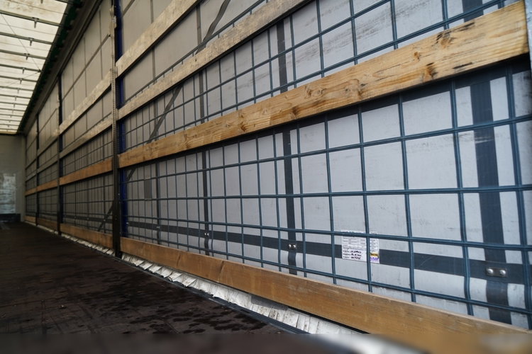 Wielton / FIRANKA / STANDARD / OŚ PODNOSZONA / PLANDEKA ZBROJONA zdjęcie 16