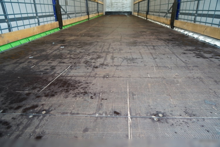 Wielton / FIRANKA / STANDARD / OŚ PODNOSZONA / PLANDEKA ZBROJONA zdjęcie 18