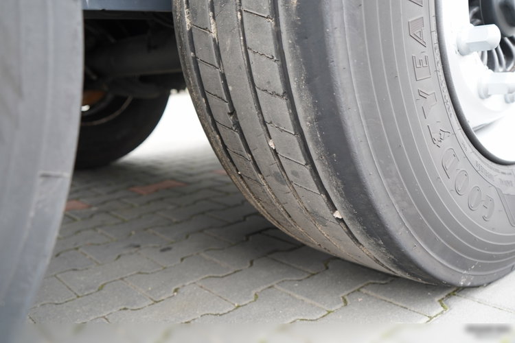 Wielton / FIRANKA / STANDARD / OŚ PODNOSZONA  zdjęcie 23