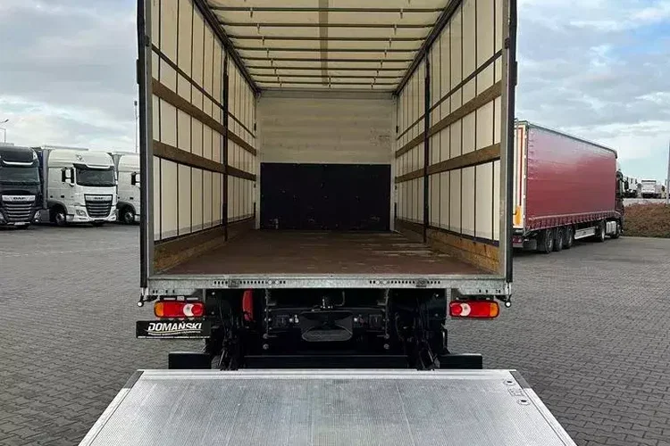 Renault D 16 / 280 / ACC / E 6 / FIRANKA + WINDA / ŁAD. 8 790 KG / 17 PALET zdjęcie 10