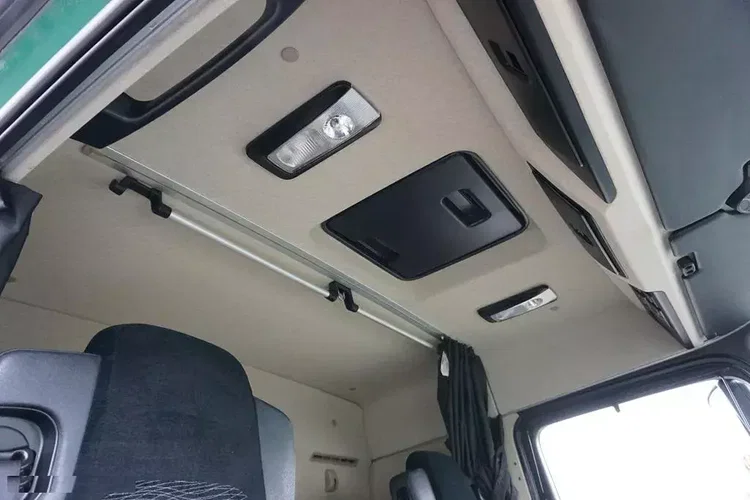 Mercedes / 1833 / E 6 / BDF + WINDA / 7.15 , 7.45, 7.82 M / ŁAD. 9 610 KG zdjęcie 17