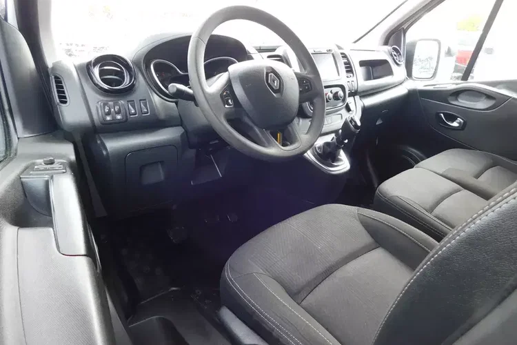 Renault TRAFIC zdjęcie 8