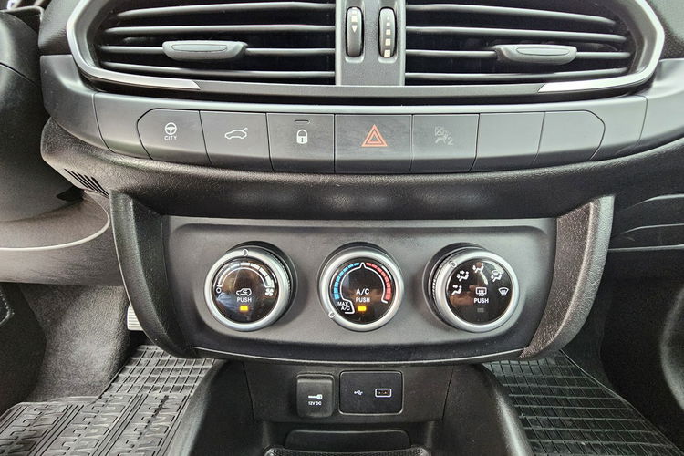 Fiat Tipo Pierwszy włąścicel, sedan, serwis, zdjęcie 15