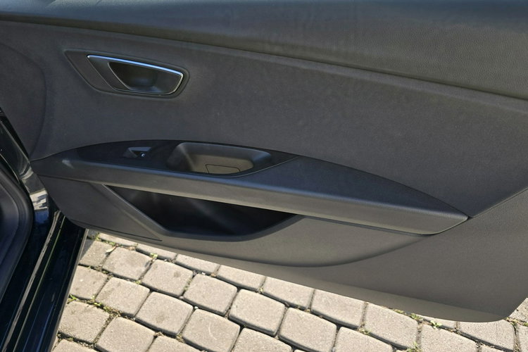 Seat Leon Reflektory Martix, klimatronik, wersja coupe zdjęcie 14