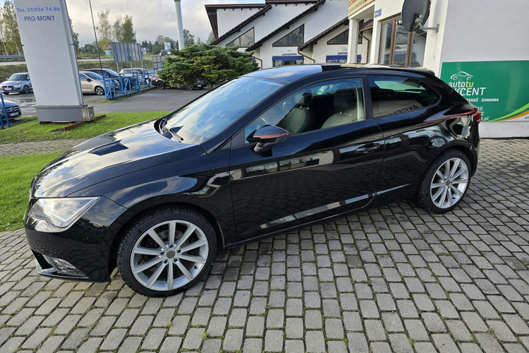 Seat Leon Reflektory Martix, klimatronik, wersja coupe zdjęcie 4