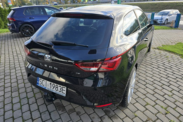 Seat Leon Reflektory Martix, klimatronik, wersja coupe zdjęcie 8