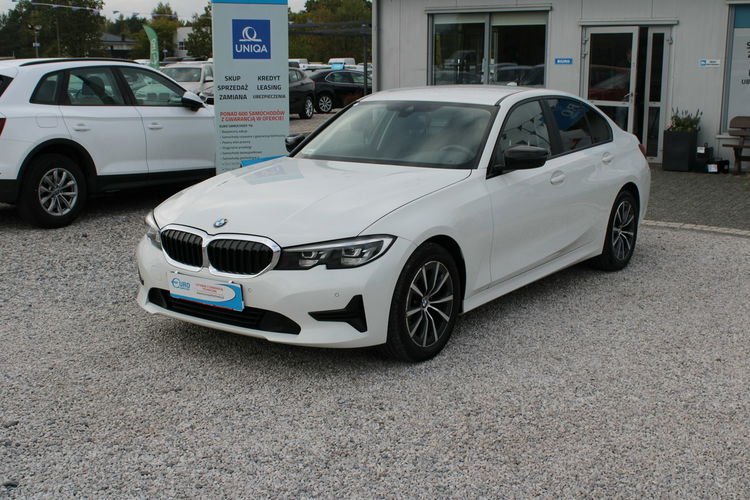 BMW 318 Salon Polska Gwarancja Grzane fotele zdjęcie 1