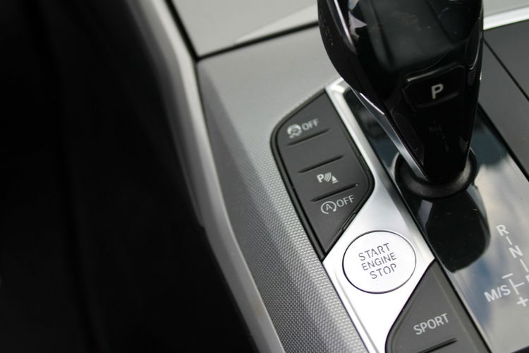 BMW 318 Salon Polska Gwarancja Grzane fotele zdjęcie 25