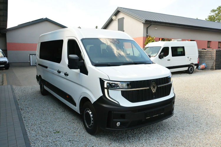 Renault Master max 9 osobowy 2025r nowy 2lata gwarancji 170KM zdjęcie 2