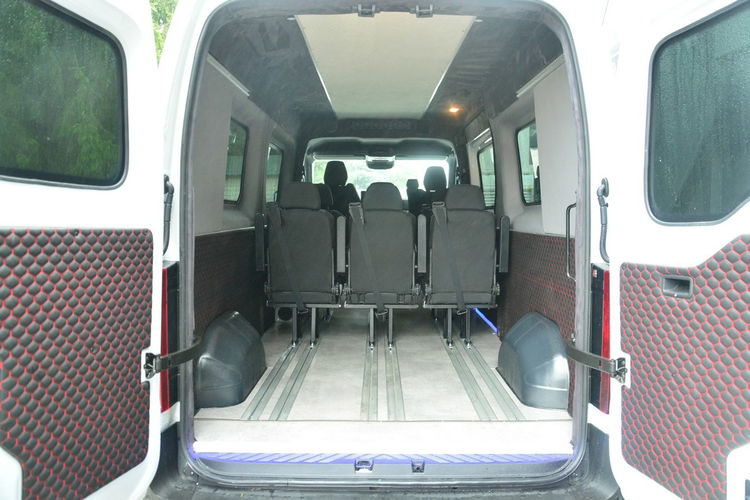 Renault Master max 9 osobowy 2025r nowy 2lata gwarancji 170KM zdjęcie 5