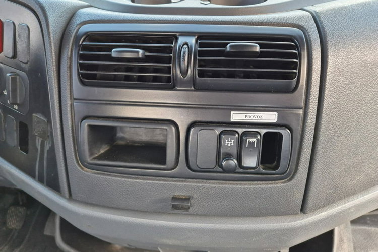 Atego 918 4X4 / ZWYŻKA Mercedes-Benz Atego 918 / 4X4 / ZWYŻKA / MAX 18M / 200KG ŁADOWNOŚĆ zdjęcie 27