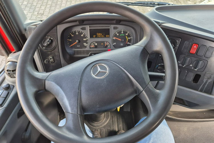 Atego 918 4X4 / ZWYŻKA Mercedes-Benz Atego 918 / 4X4 / ZWYŻKA / MAX 18M / 200KG ŁADOWNOŚĆ zdjęcie 32
