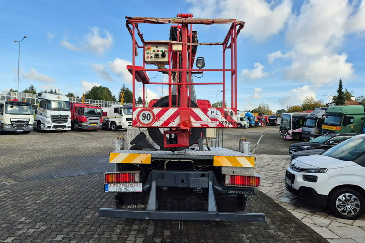 Atego 918 4X4 / ZWYŻKA Mercedes-Benz Atego 918 / 4X4 / ZWYŻKA / MAX 18M / 200KG ŁADOWNOŚĆ zdjęcie 8