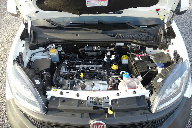 Fiat Doblo Chłodnia Izoterma Lambert, Agregat spalinowo elektryczny Carrier Euro6 zdjęcie 15