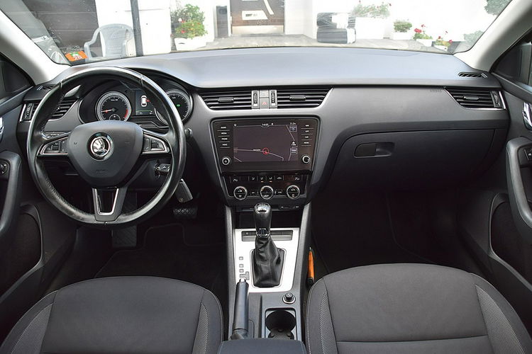 Skoda Octavia 1.6TDI 115Km DSG Navi Led Gwarancja zdjęcie 7