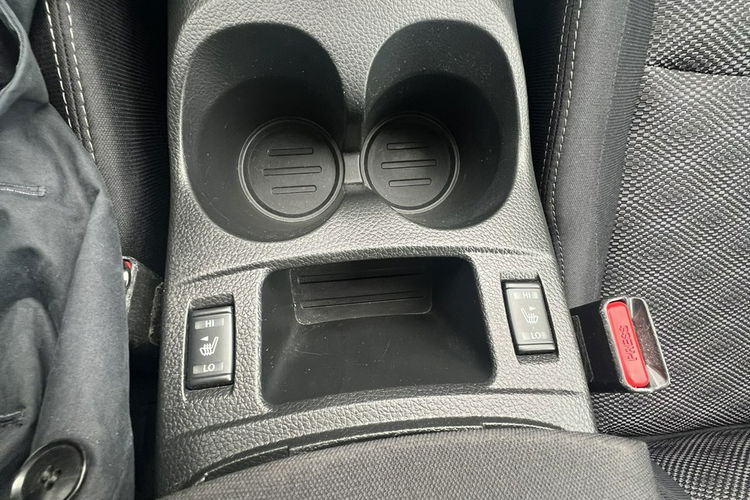 Nissan Qashqai Manual 6biegow, klima zdjęcie 25