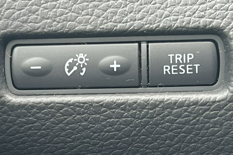 Nissan Qashqai Manual 6biegow, klima zdjęcie 30