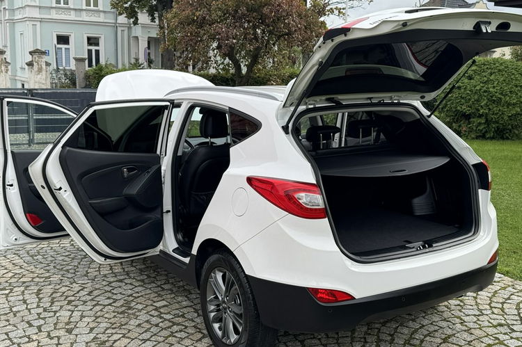 Hyundai ix35 1.6 Benz 135KM z Niemiec, LIFT 2014, Pół-skóry, Grzane fotele 93.000 zdjęcie 10