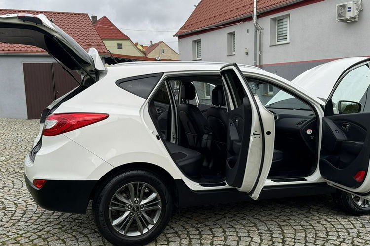 Hyundai ix35 1.6 Benz 135KM z Niemiec, LIFT 2014, Pół-skóry, Grzane fotele 93.000 zdjęcie 11