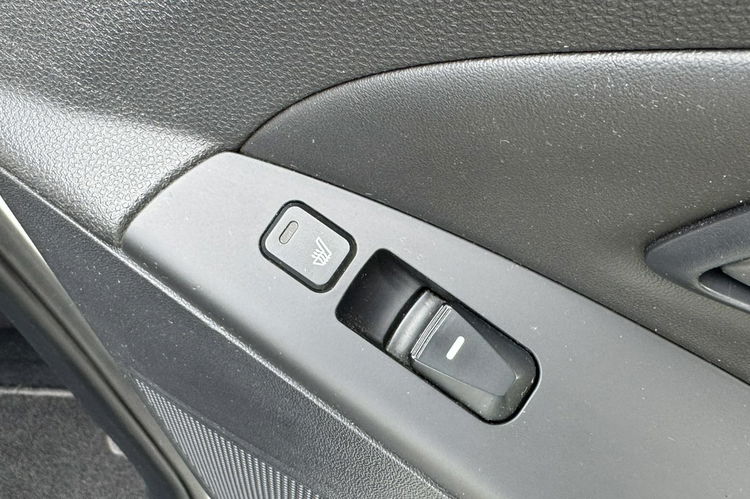 Hyundai ix35 1.6 Benz 135KM z Niemiec, LIFT 2014, Pół-skóry, Grzane fotele 93.000 zdjęcie 25