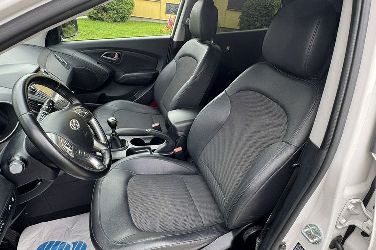 Hyundai ix35 1.6 Benz 135KM z Niemiec, LIFT 2014, Pół-skóry, Grzane fotele 93.000 zdjęcie 27