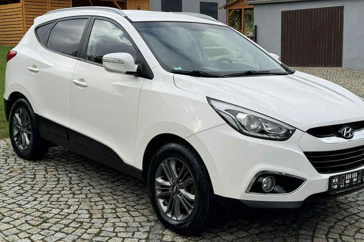 Hyundai ix35 1.6 Benz 135KM z Niemiec, LIFT 2014, Pół-skóry, Grzane fotele 93.000 zdjęcie 3