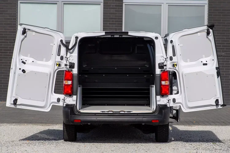 Fiat Scudo L3H1 AUTOMAT 2.0 180KM Maxi zdjęcie 8