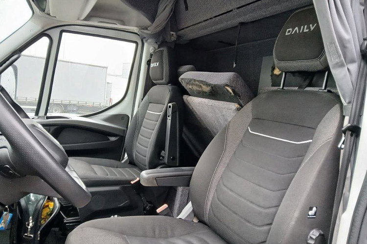 IVECO/KAMIL NADWOZIA DAILY 70C18 zdjęcie 8