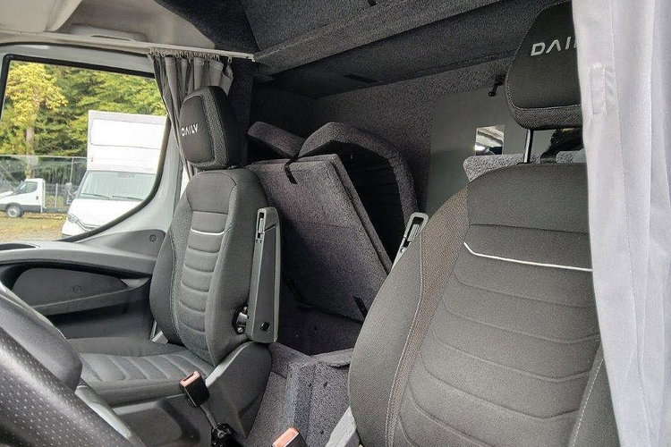 IVECO/KAMIL NADWOZIA DAILY 70C18 zdjęcie 9