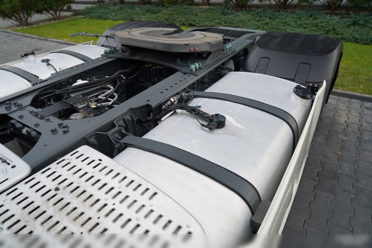 DAF XF 480 / SUPER SPACE CAB / OPONY 100% / 2021 ROK zdjęcie 12