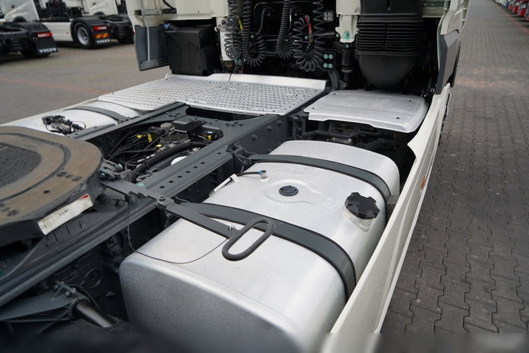 DAF XF 480 / SUPER SPACE CAB / OPONY 100% / 2021 ROK zdjęcie 16