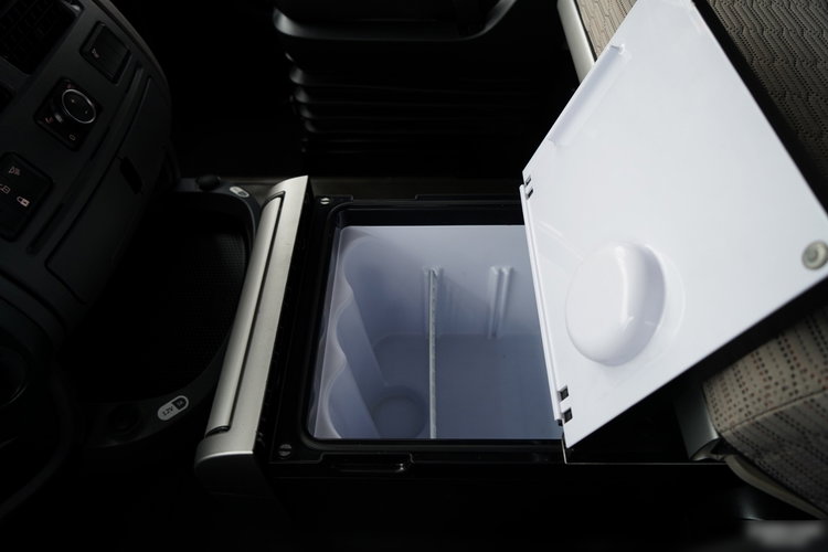 DAF XF 480 / SUPER SPACE CAB / OPONY 100% / 2021 ROK zdjęcie 27