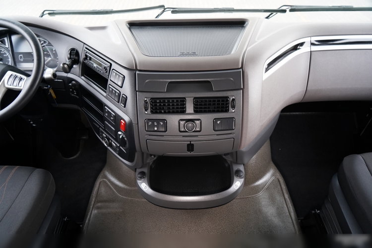 DAF XF 480 / SUPER SPACE CAB / OPONY 100% / 2021 ROK zdjęcie 31