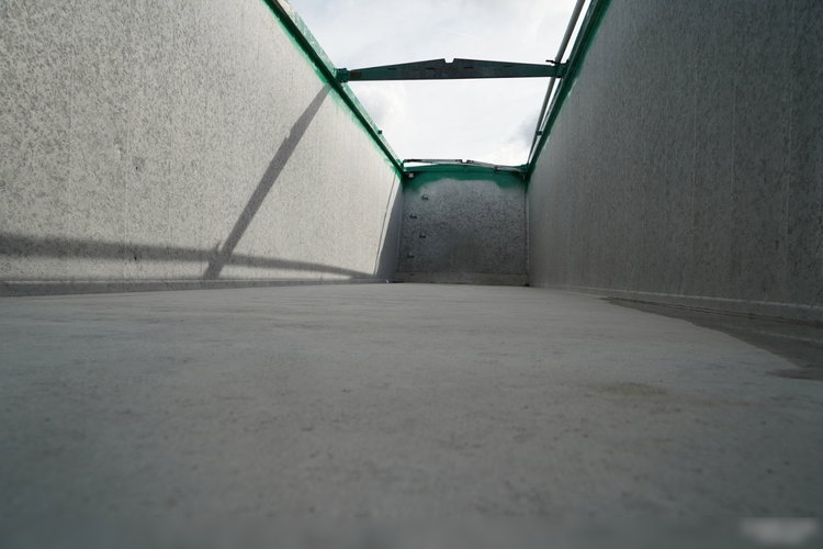 Volvo FH 500 / ZESTAW / HYDRAULIKA / RETARDER / I-SAVE / KLIMA POSTOJOWA + KEMPF WYWROTKA 60m3 /  OŚ PODNOSZONA / 2021 zdjęcie 19