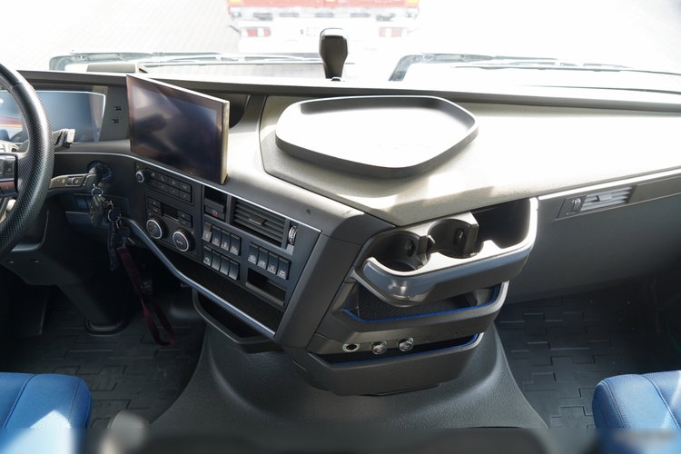 Volvo FH 500 / ZESTAW / HYDRAULIKA / RETARDER / I-SAVE / KLIMA POSTOJOWA + KEMPF WYWROTKA 60m3 /  OŚ PODNOSZONA / 2021 zdjęcie 33