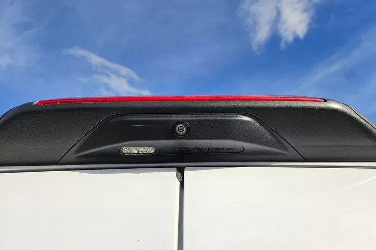 Ford transit L3H2 64999zł NETTO 2.0TdCi/131KM zdjęcie 13