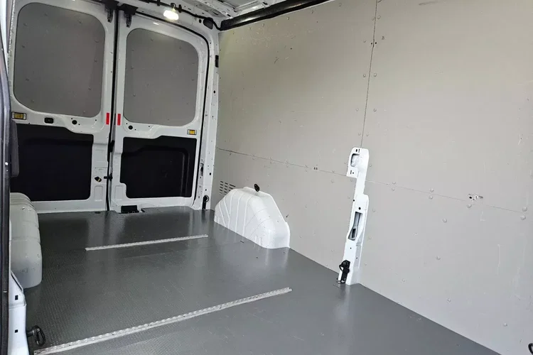 Ford transit L3H2 64999zł NETTO 2.0TdCi/131KM zdjęcie 18