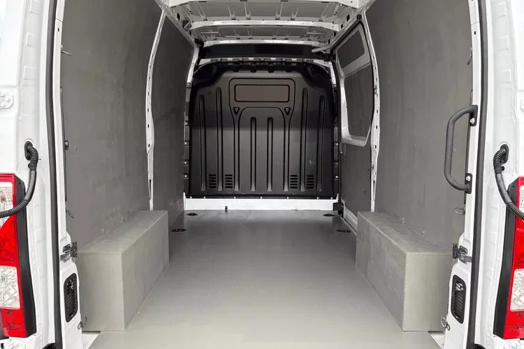 Renault Master L2H2 69999zł NETTO 2.3dCi/150KM zdjęcie 16