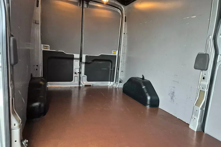 Ford transit Lift L3H2 59999zł NETTO 2.0TdCi/170KM zdjęcie 19