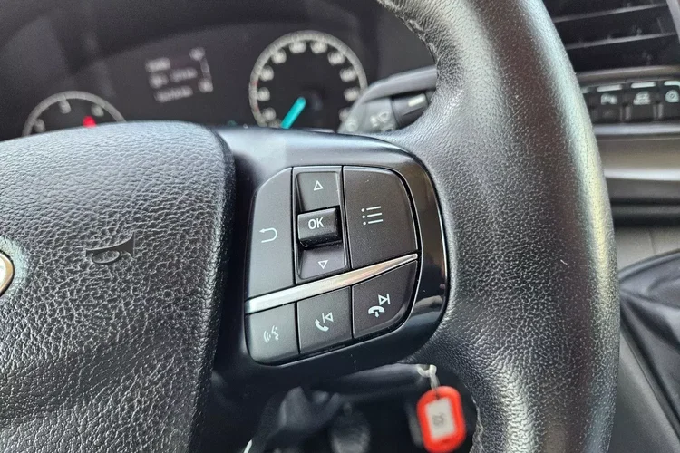 Ford transit Lift L3H2 59999zł NETTO 2.0TdCi/170KM zdjęcie 25